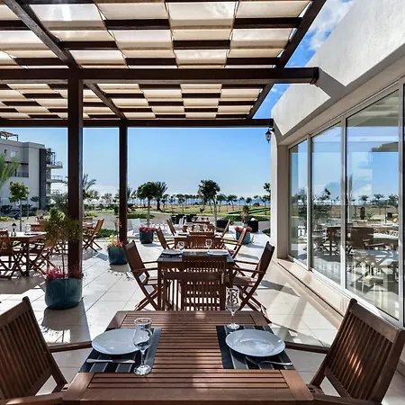 شقة Thalassa Beach One Bedroom With Sea View *