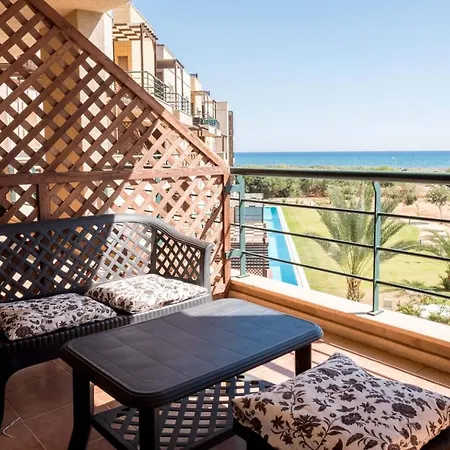 Thalassa Beach One Bedroom With Sea View شقة Vokolidha